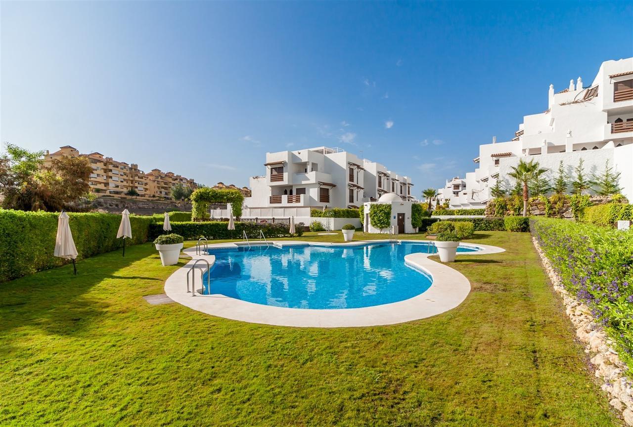 Golf Hill Estepona Canovas ภายนอก รูปภาพ